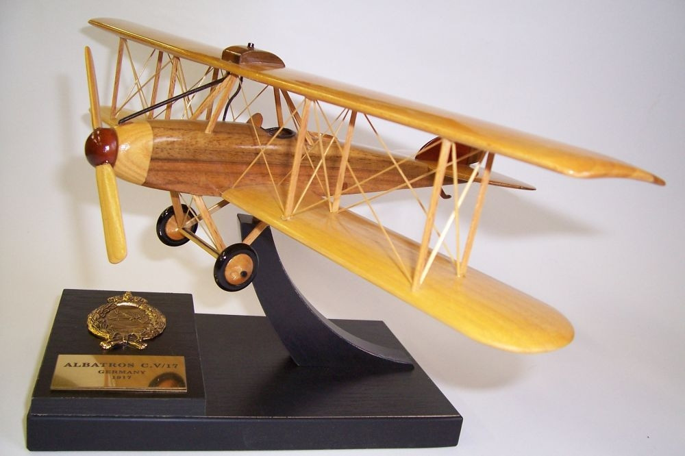 Flugzeug Geschenke
 ALBATROS C V 17 Flugzeug Geschenke Holzspielzeug für