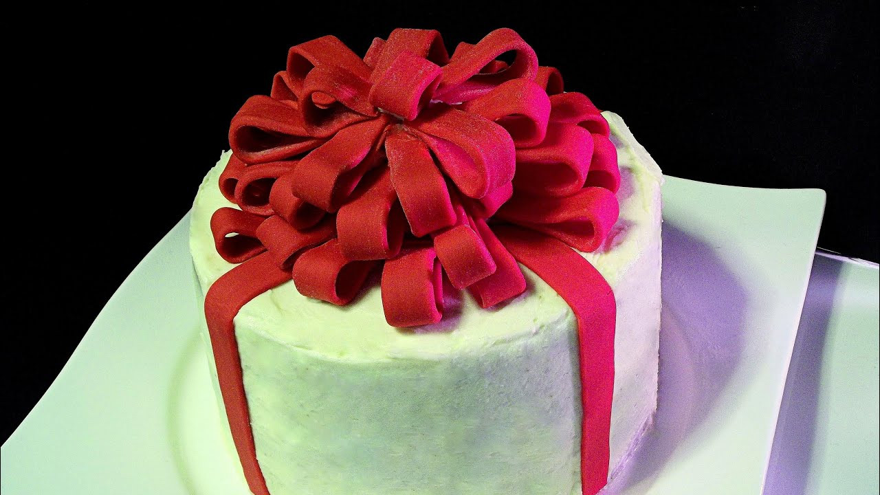 Fondant Geburtstagstorte
 Geburtstagstorte mit Fondant Schleife