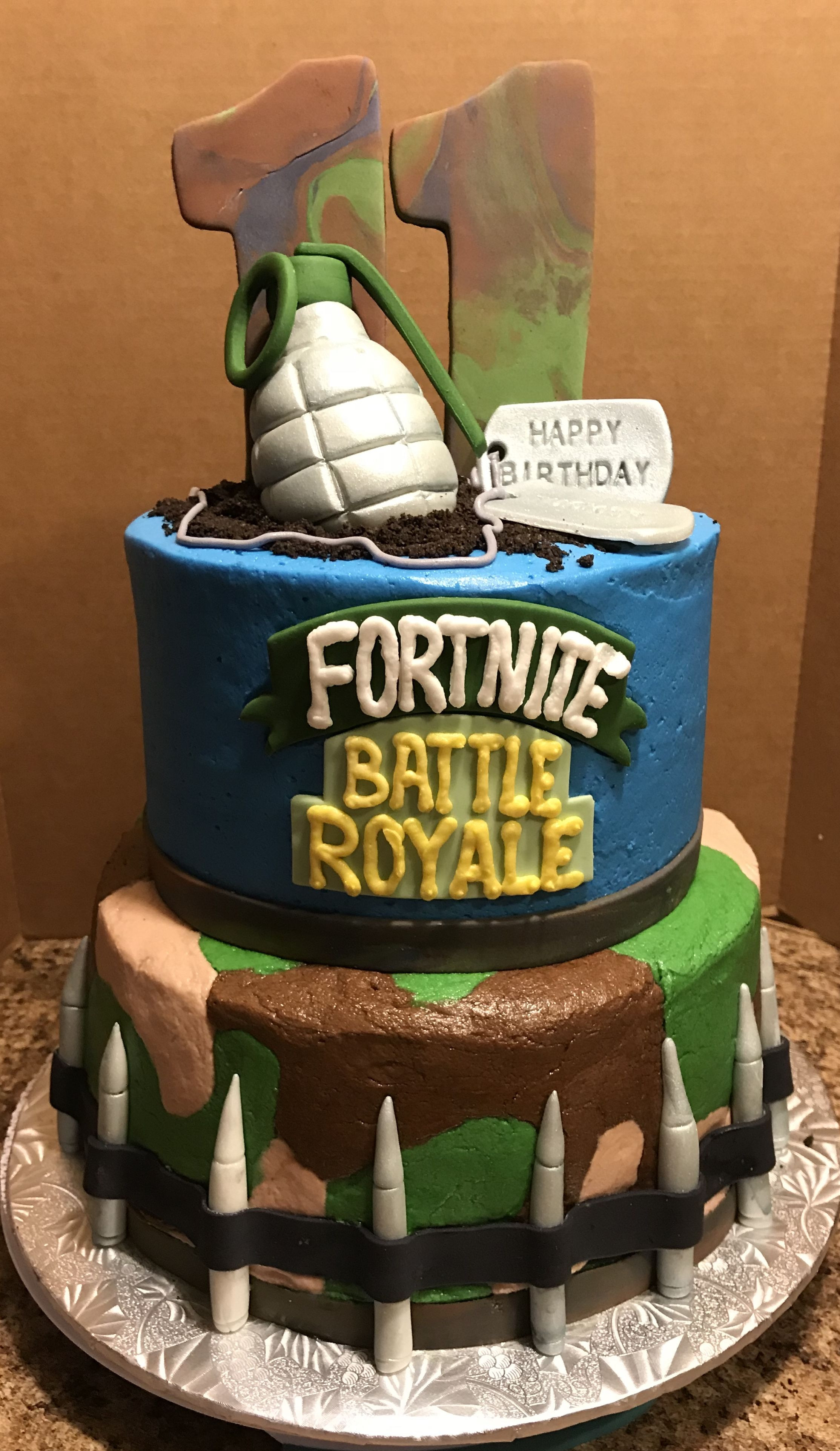 Fortnite Geburtstagstorte
 Fortnite Battle Royale Birthday Cake