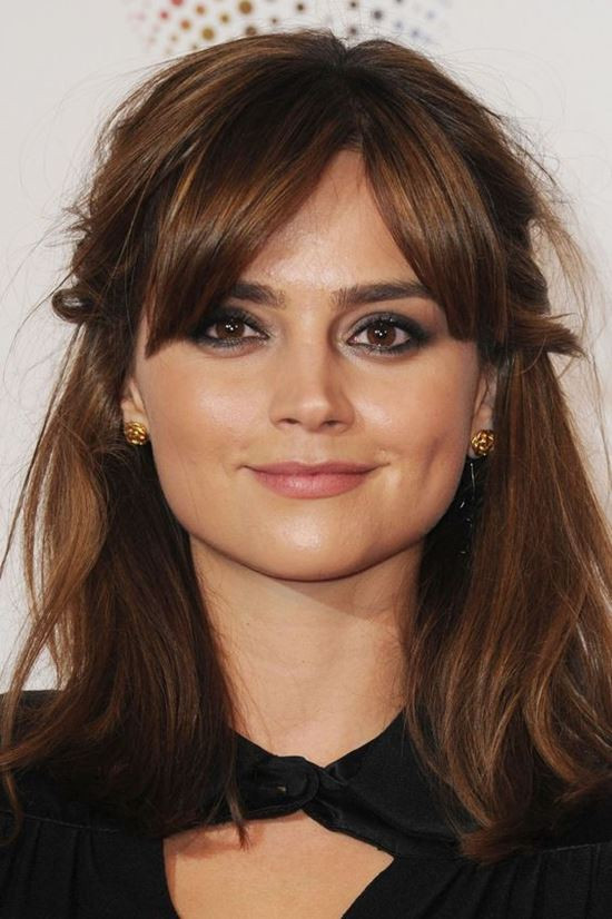 Frisuren Für Ein Rundes Gesicht
 Jenna Coleman Frisuren für ein breites rundes Gesicht