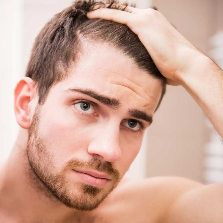 Frisuren Für Männer Mit Geheimratsecken
 Passende Frisuren mit Geheimratsecken für Herren zum