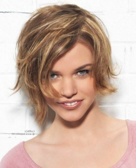 Frisuren Halblang Gestuft 2019
 Frisuren 2018 damen halblang gestuft