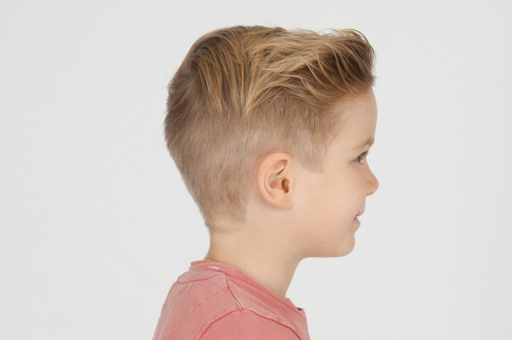 Frisuren Kinder Jungs 2019
 Fotos Jungen Frisuren Frisuren im Frisurenkatalog