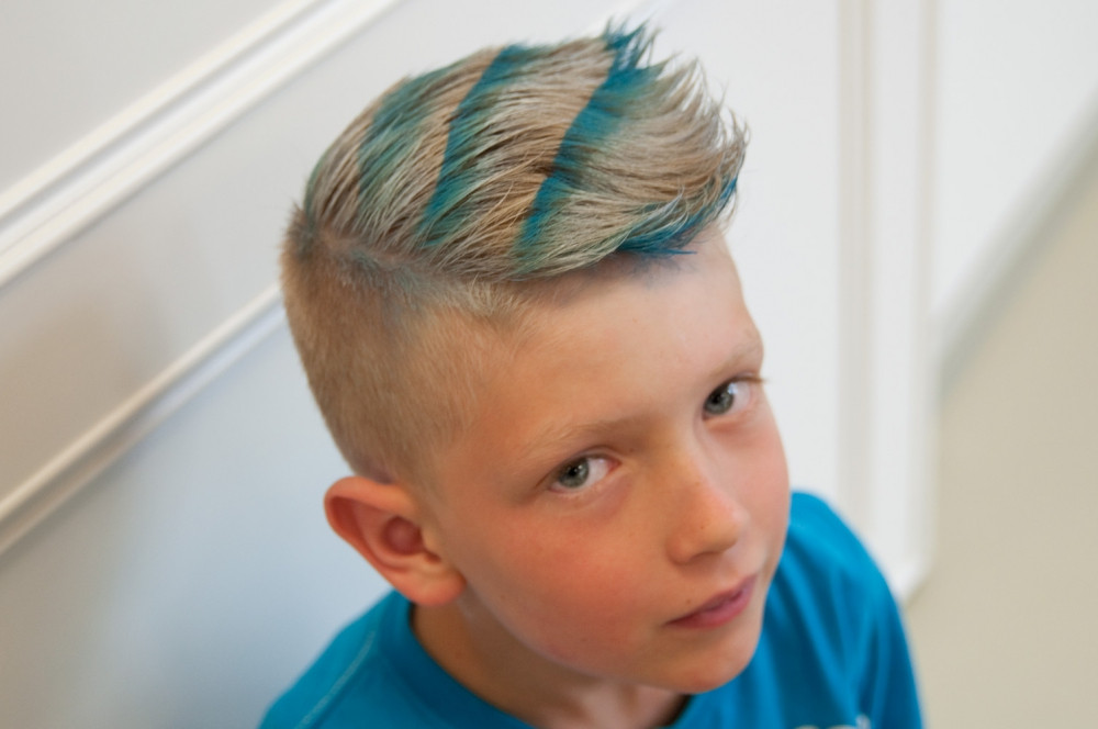 Frisuren Kinder Jungs 2019
 Fotos Jungen Frisuren Frisuren im Frisurenkatalog