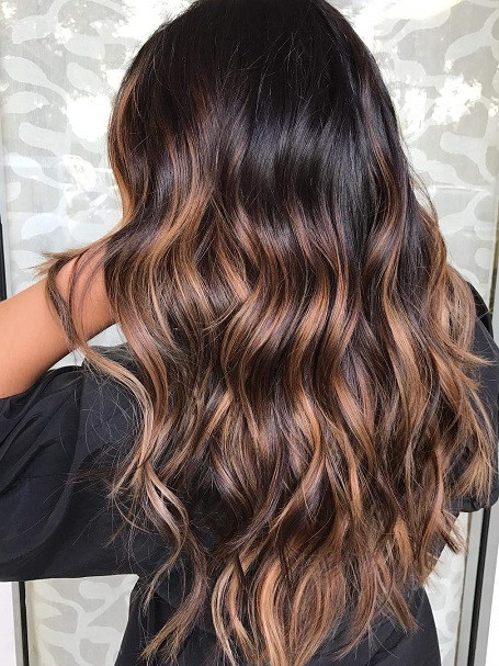 Frisuren Lange Haare 2019
 Frisuren 2019 lange haare