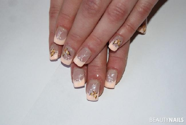 Frühlings Nageldesign
 Frühlingsnägel Nageldesign 40 Bilder 2019 Frühling