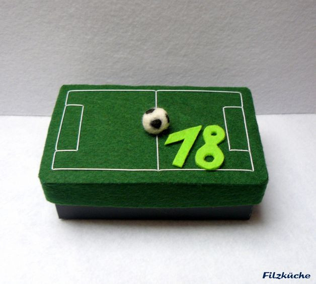 Fußball Geschenke
 Geburtstag Geschenke Box Fussball Fan