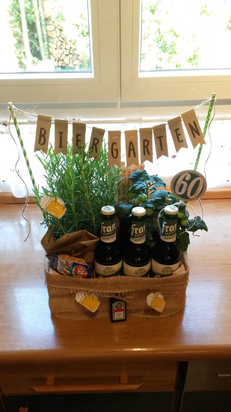 Garten Geschenke
 Biergarten 60 Geburtstag Geschenk