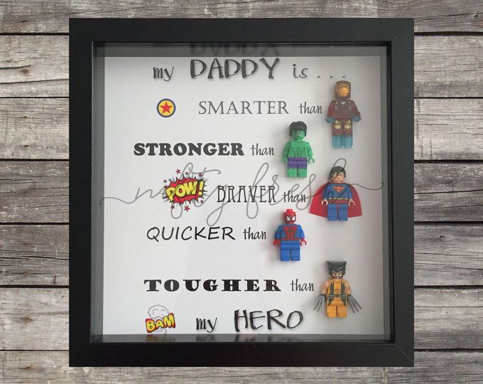 Geburtstagsgeschenk Für Bruder
 Umrahmt von Superhelden Lego Geschenk für Papa Mama Bruder
