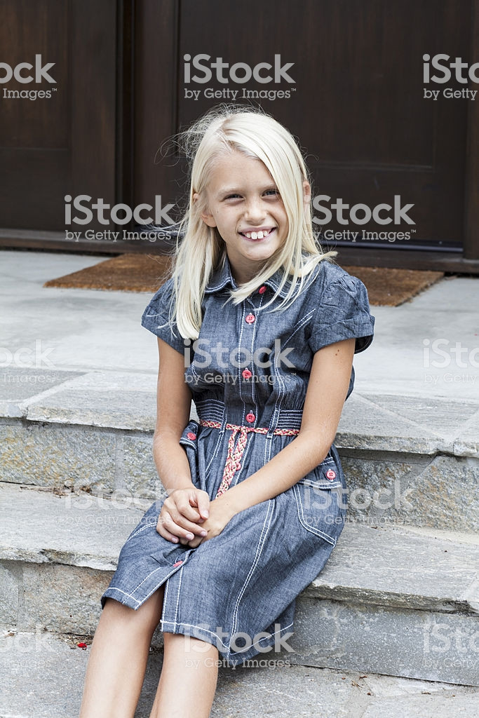 Geburtstagsgeschenk Mädchen 8 Jahre
 Süße 8 Jahre Alt Blonde Mädchen Stockfoto