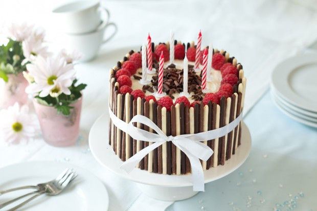 Geburtstagskuchen Bilder
 Geburtstagskuchen Kein Geburtstag ohne Kuchen