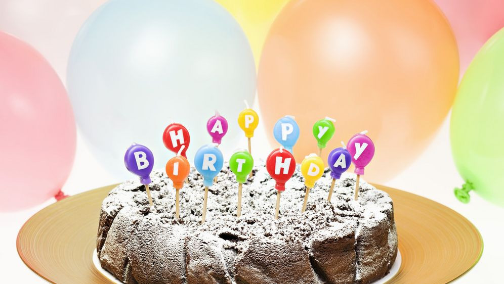 Geburtstagskuchen Bilder
 Schoko Geburtstagskuchen Kuchen aus Schokolade nach Rezept