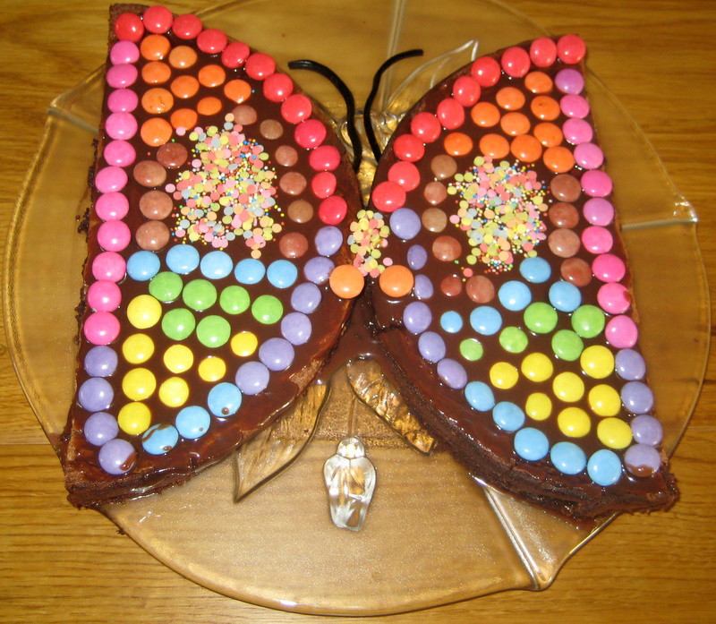 Geburtstagskuchen Für Mädchen
 Geburtstagskuchen Schmetterling – Simonas Leckereien