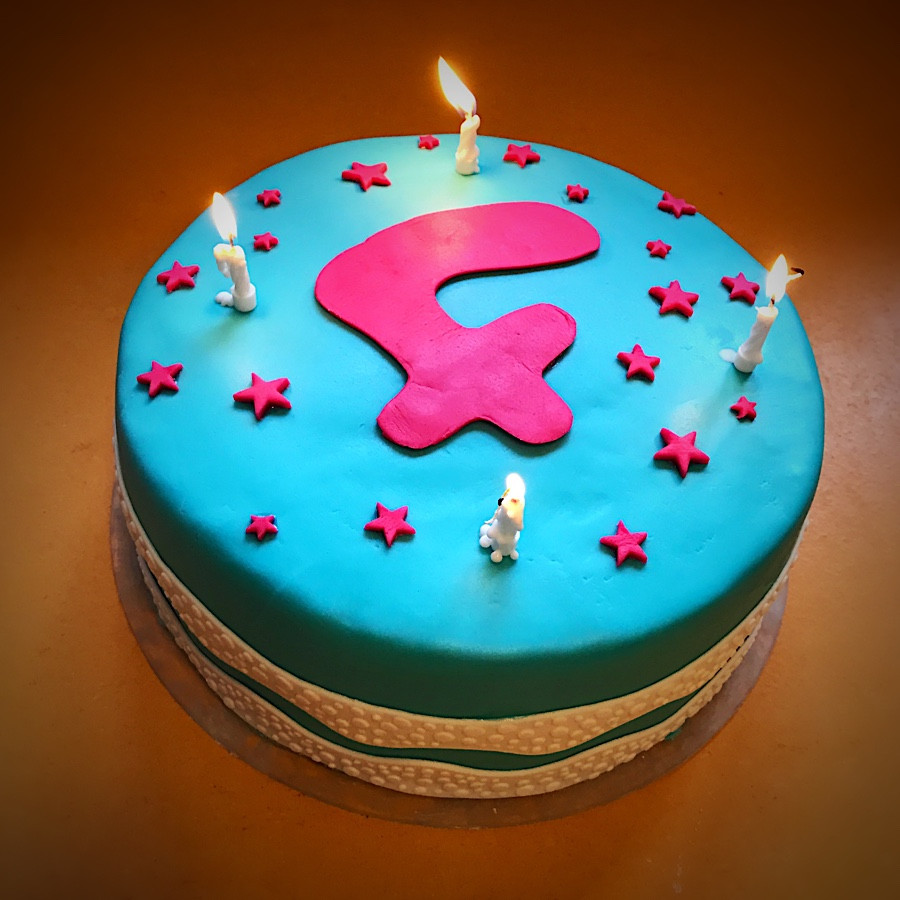 Geburtstagstorte 1. Geburtstag
 So gelingt eine kunterbunte Geburtstagstorte KlonBlog