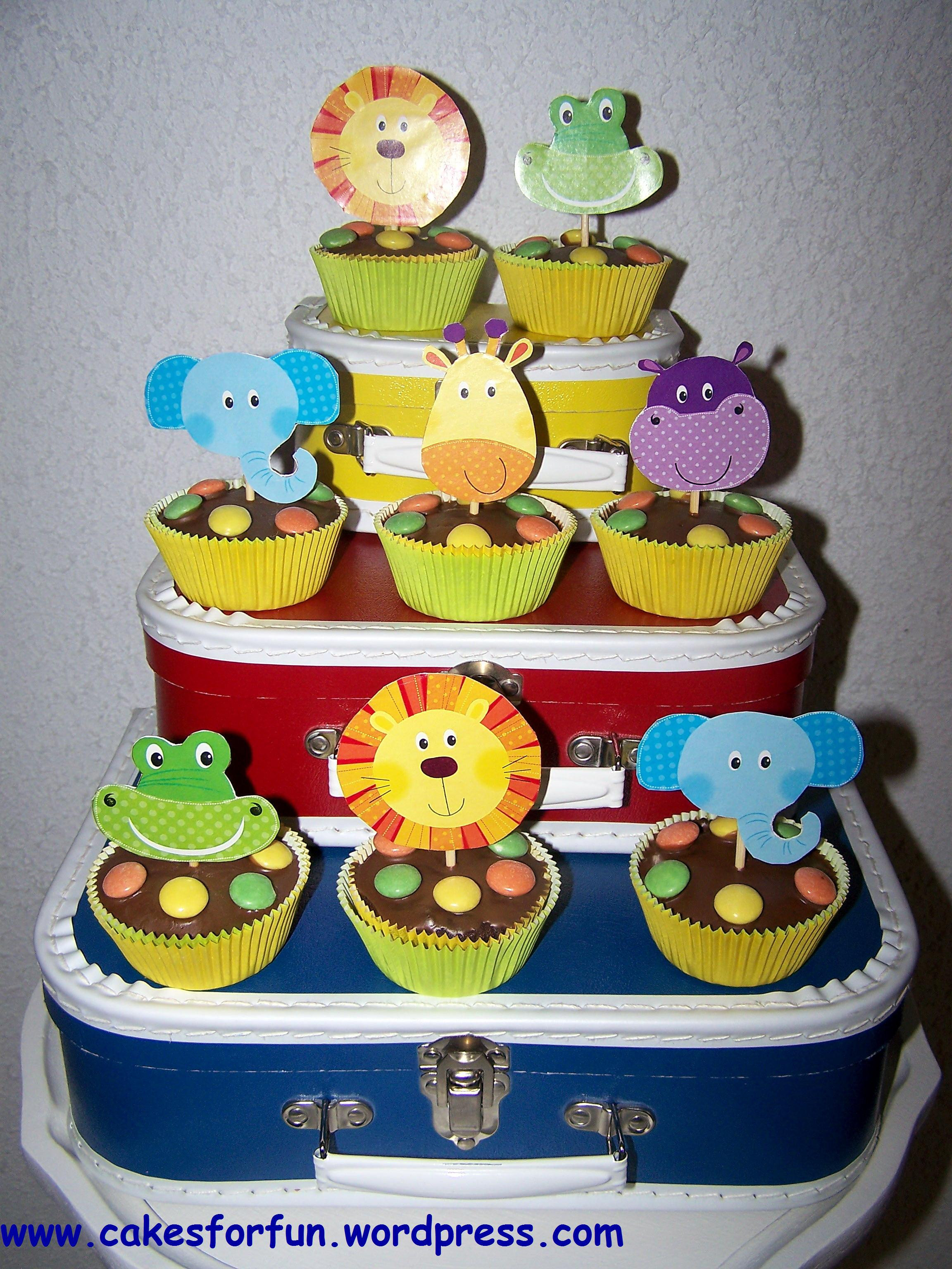 Geburtstagstorte 1. Geburtstag
 Candy Table Dschungeltier Geburtstagstorte und Co für