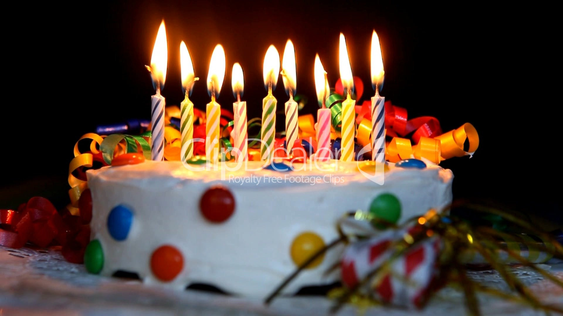 Geburtstagstorte Bilder Kostenlos
 Geburtstagstorte Lizenzfreie Stock Videos und Clips