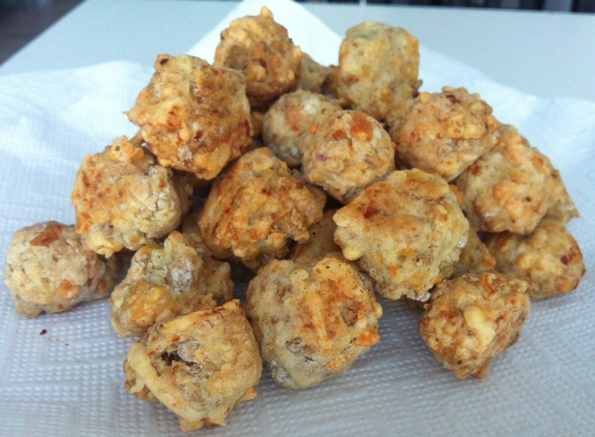 Geburtstagstorte Für Hunde Selber Backen
 Hundekekse backen weihnachtliche Snacks für Hunde