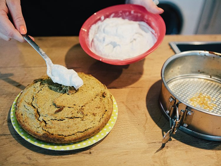 Geburtstagstorte Für Hunde Selber Backen
 Geburtstagskuchen für Hunde selber backen