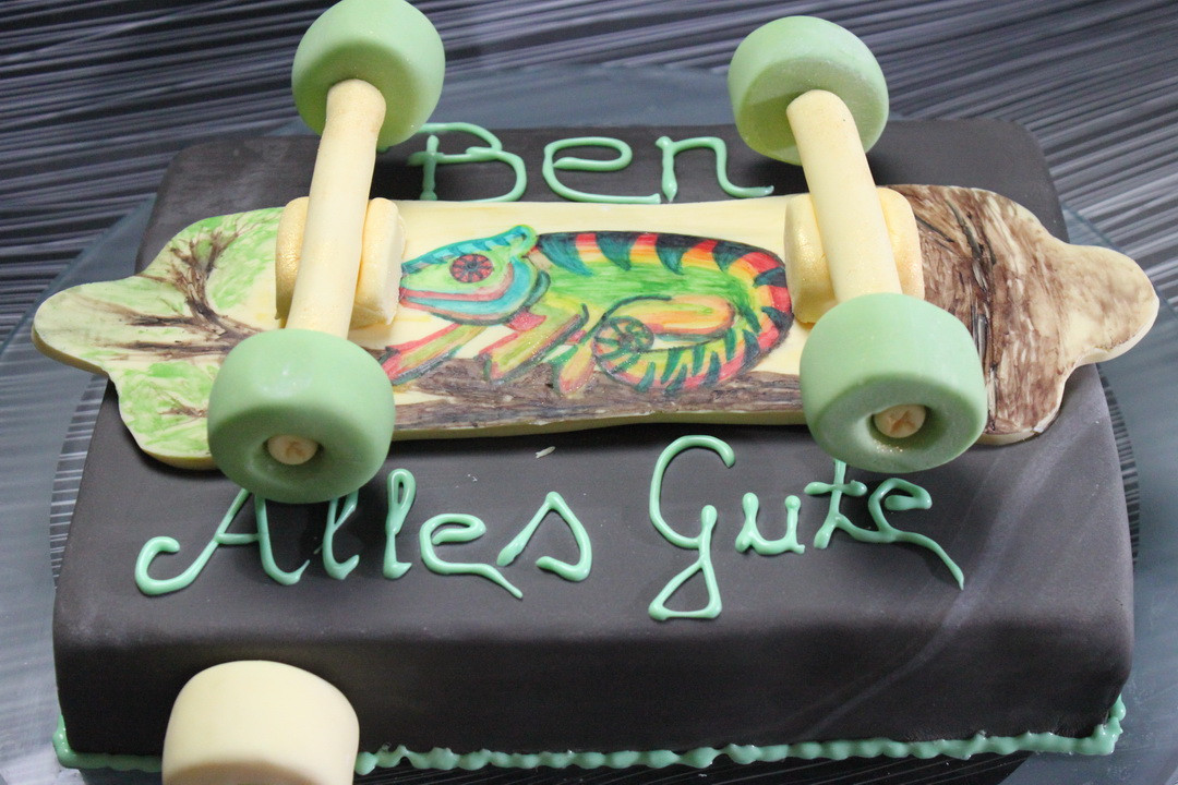 Geburtstagstorte Für Männer
 Torten Rezepte 06 Motivtorten Rezept Longboard