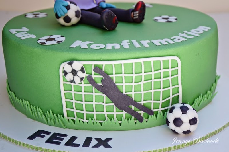Geburtstagstorte Fußball
 Fussball torte aus fondant – Hausrezepte von beliebten Kuchen
