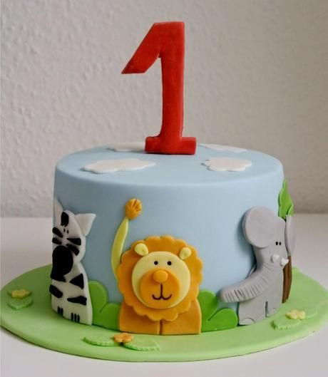 Geburtstagstorte Junge
 Die 25 besten Ideen zu Torte 1 geburtstag auf Pinterest