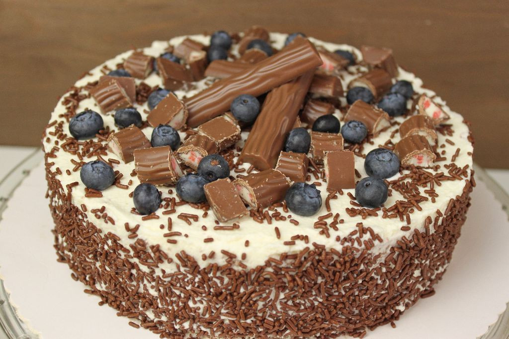 Geburtstagstorte Kind Selber Machen
 Yogurette Torte selber backen – frische Torten Rezepte