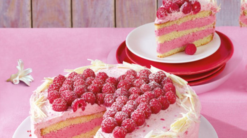 Geburtstagstorte Rezept Mit Bild
 Himbeer Torte Bild der Frau