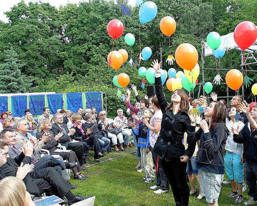 Geburtstagswünsche In Den Himmel
 Geburtstagswünsche gen Himmel