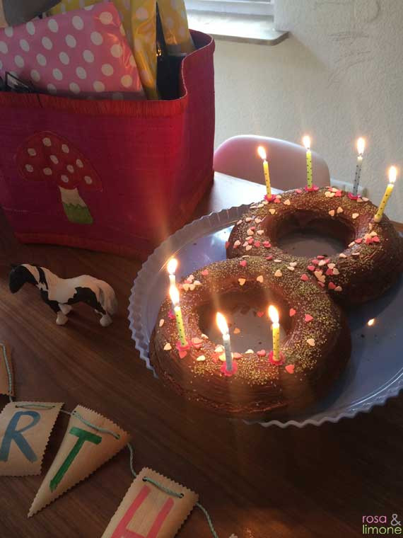 Geburtstagswünsche Kuchen
 Louisas 8 Geburtstag