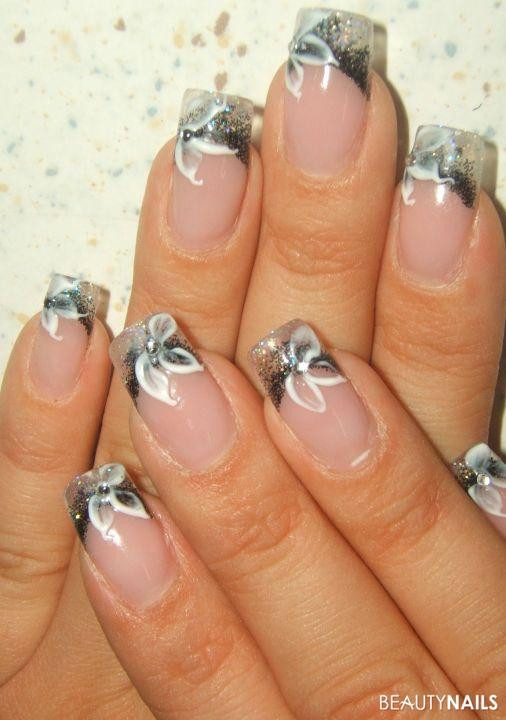 Gel Nageldesign
 3D Gel Nageldesign