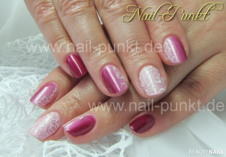 Gel Nageldesign
 Naturnagelverstärkung mit Farbverlauf Nageldesign