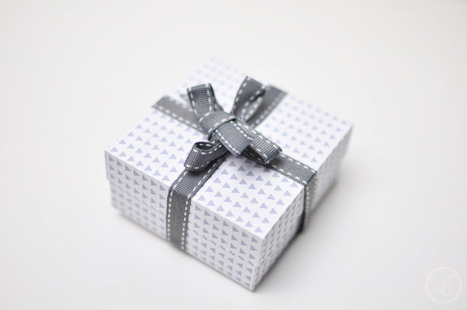 Geschenkbox Diy
 DIY Geschenkbox aus Papier Kathie s Cloud