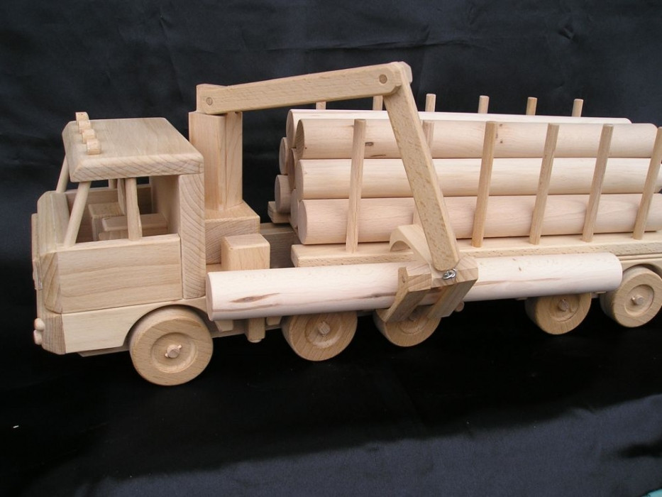 Geschenke Für Lkw Fahrer
 Holz Transporter LKW 60 cm Geschenke Holzspielzeug