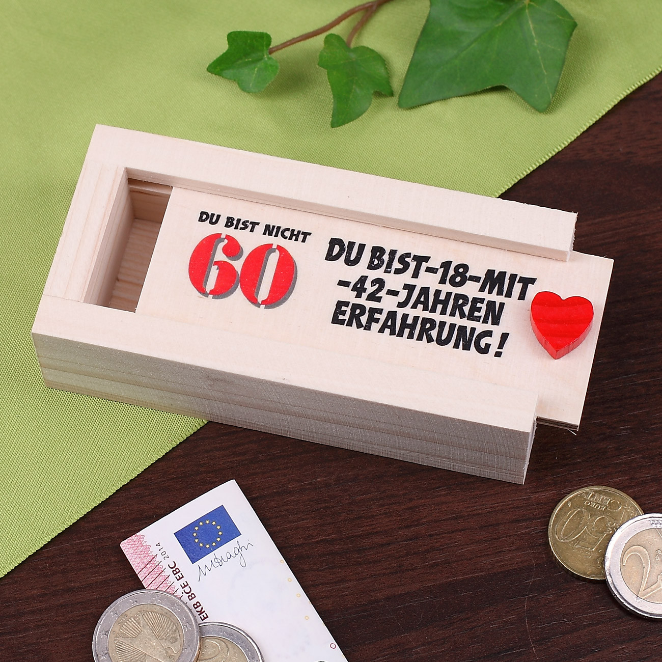 Geschenke Online
 Geldkiste zum 60 Geburtstag