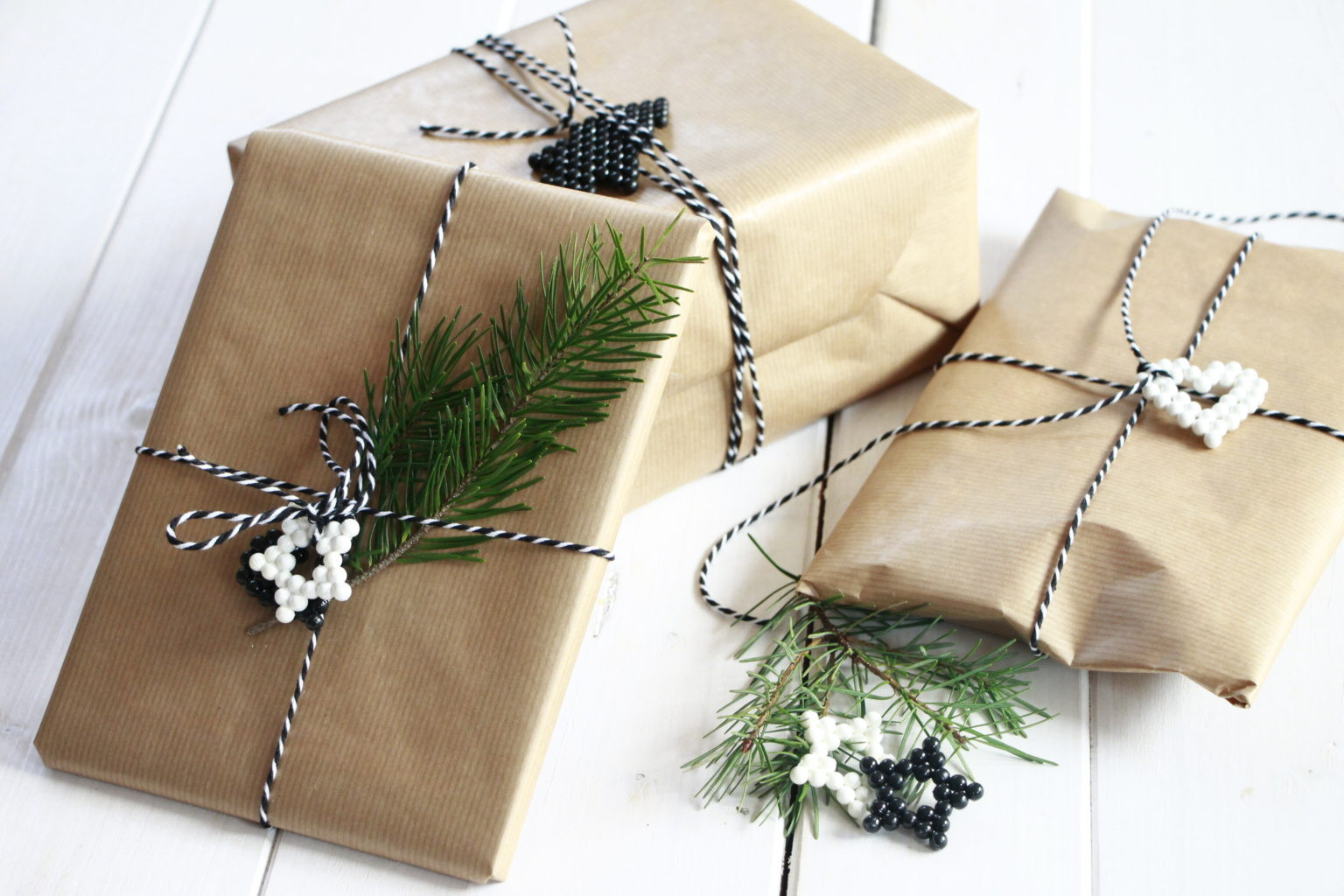 Geschenke Verpacken
 Weihnachtsgeschenke verpacken Ideen mit Aquabeads