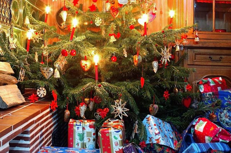 Geschenke Weihnachten 2015
 Weihnachten 2015 Das sind Bräuche in Deutschland und