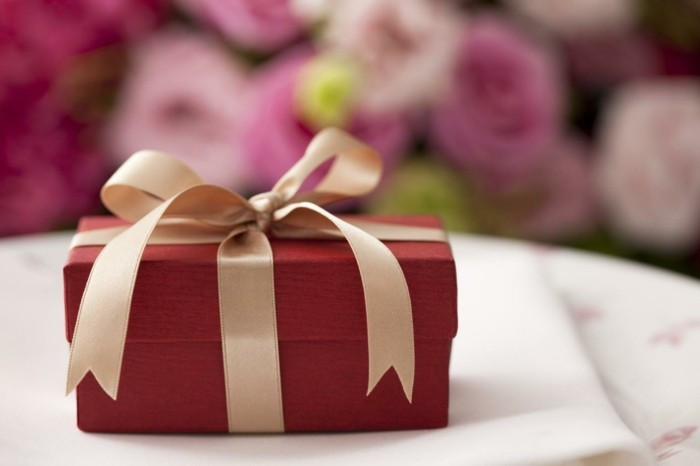 Geschenke Zum Einzug
 Geschenke zum Einzug Eine Antwort auf Frage finden