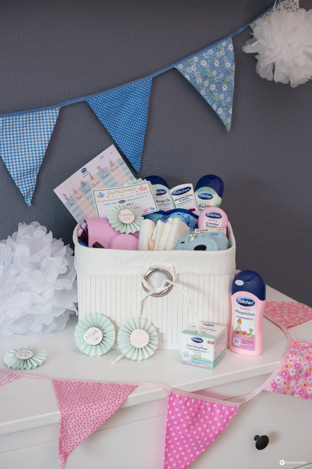 Geschenkideen Babyparty
 5 Tipps für eine DIY Baby Shower mit Gewinnspiel DIY