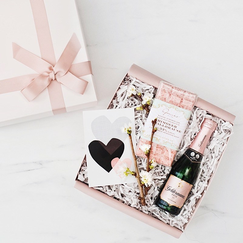 Geschenkideen Freundin
 Galentinesday Geschenkideen für beste Freundin