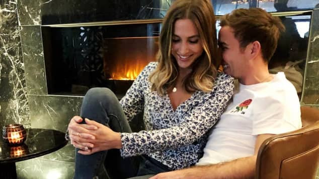 Götze Sagt Hochzeit Ab
 Mario Götze sagt Hochzeit mit Ann Kathrin Brömmel ab