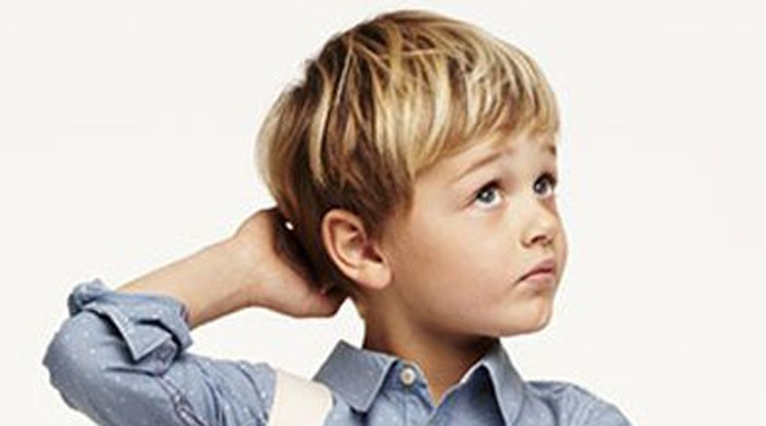 Haarschnitt Jungs
 Topfschnitt vs Surfermatte – Frisuren für kleine Jungs