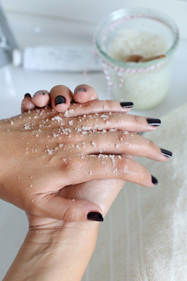 Handpeeling Diy
 Let´s Talk Beauty Meine Handpflege Mit DIY Handpeeling