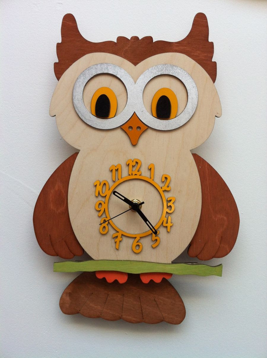 Handwerk Owl
 Owl wall clock Pinned by Buho