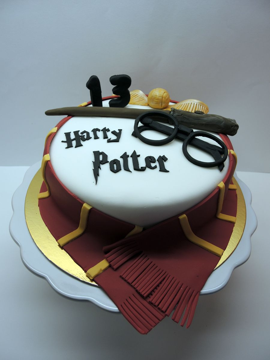 Harry Potter Geburtstagskuchen
 Harry Potter s cake aprilscake