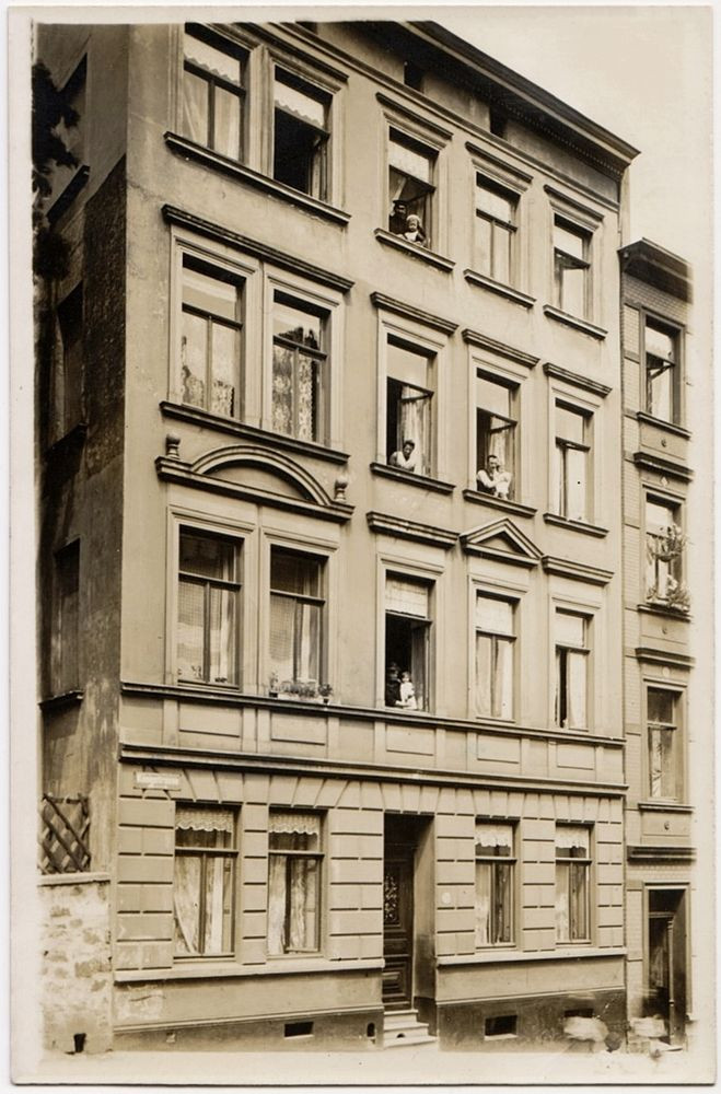 Haus Der Geschenke Aachen
 Aachen Haus in der Königstraße Originalfoto Ansichtskarte