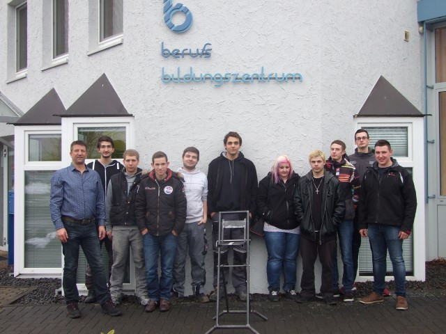 Haus Der Jugend Bitburg
 Prüfung im Metallbauer Handwerk im berufsbildungszentrum