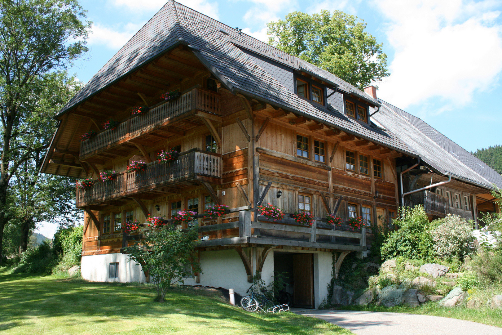 Haus Im Schwarzwald Kaufen
 Schwarzwaldhaus Foto & Bild