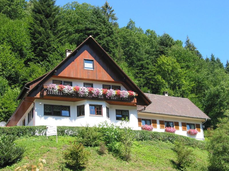 Haus Im Schwarzwald Kaufen
 Schwarzwald Urlaub im Ferienhaus oder einer Ferienwohnung