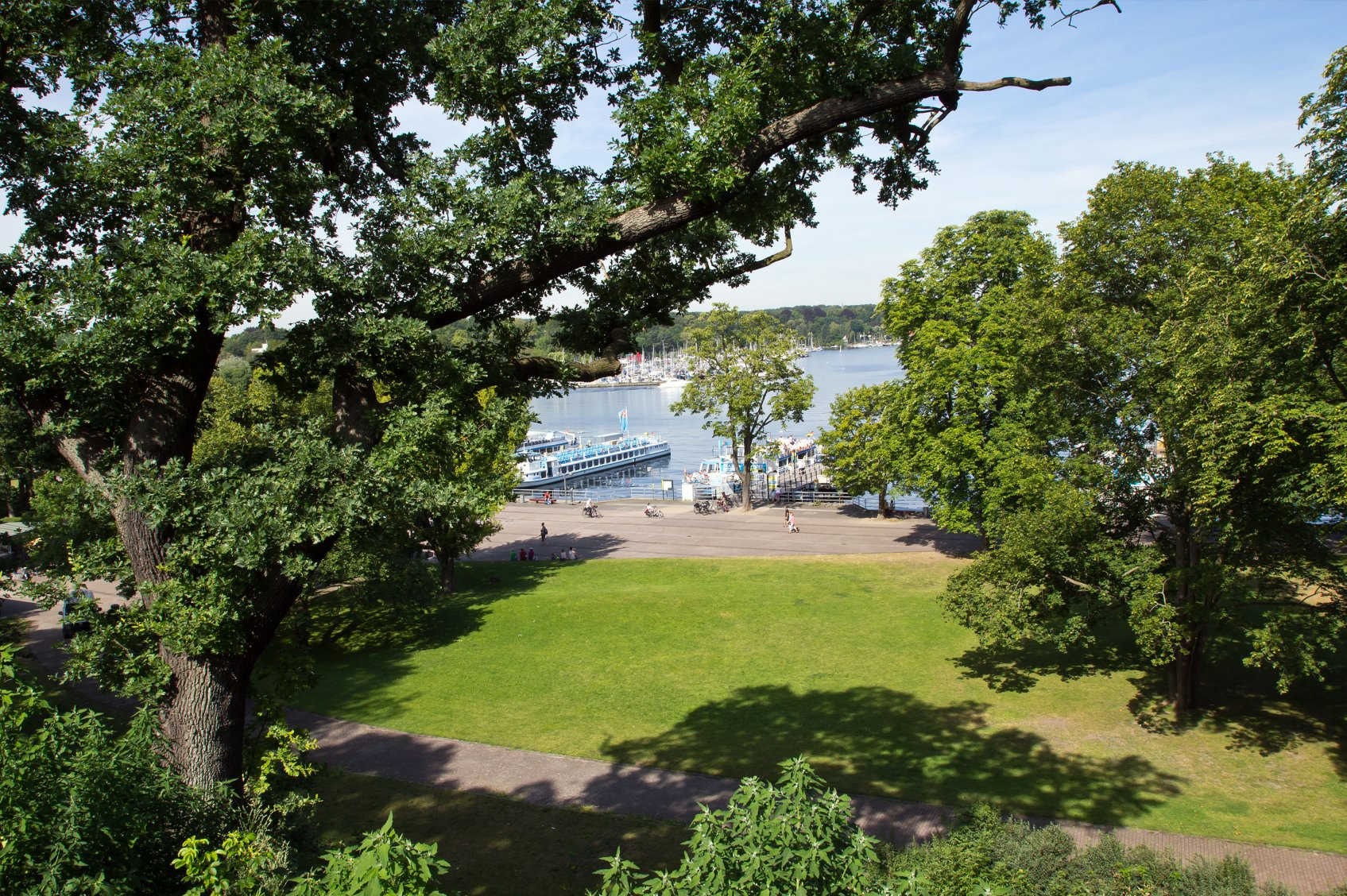 Haus Kaufen Wannsee
 Eigentumswohnung Zehlendorf Villa Kyllmannstrasse