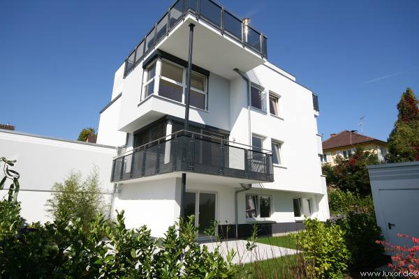 Haus Kaufen Wiesbaden
 Immobilien Sonnenberg Haus im Haus 177m²